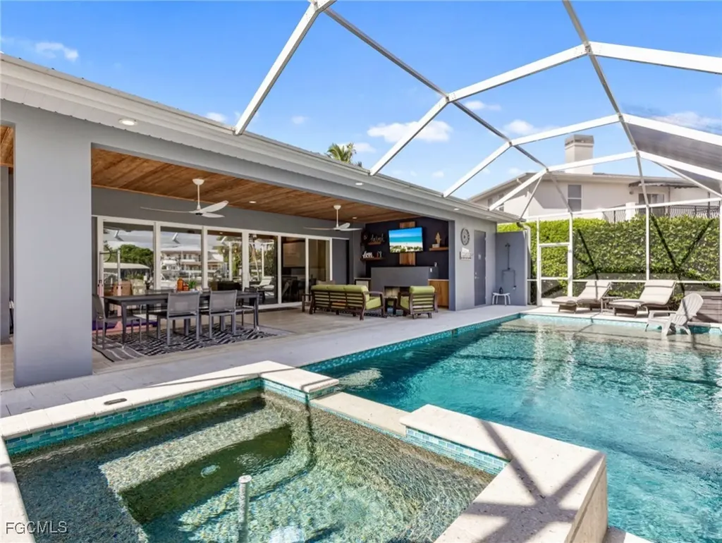 491 Keenan Court Fort Myers FL 33919