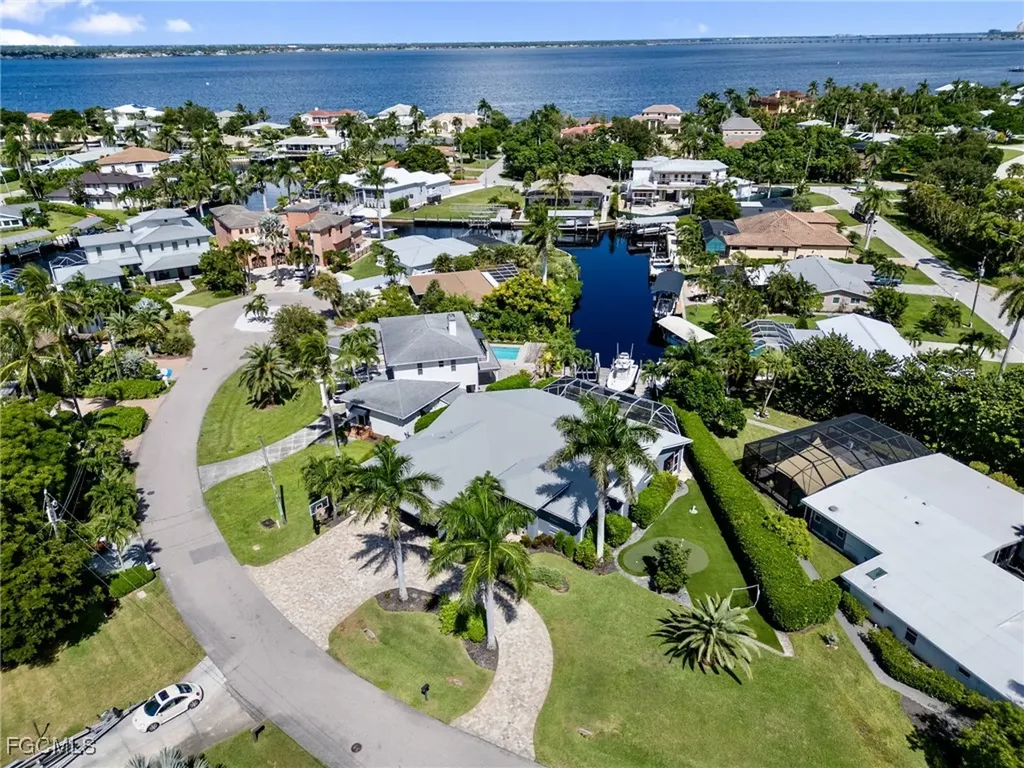 491 Keenan Court Fort Myers FL 33919