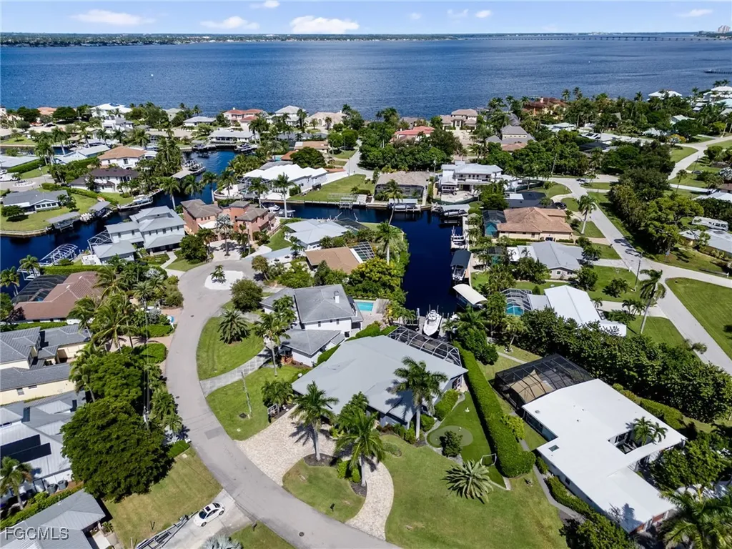 491 Keenan Court Fort Myers FL 33919