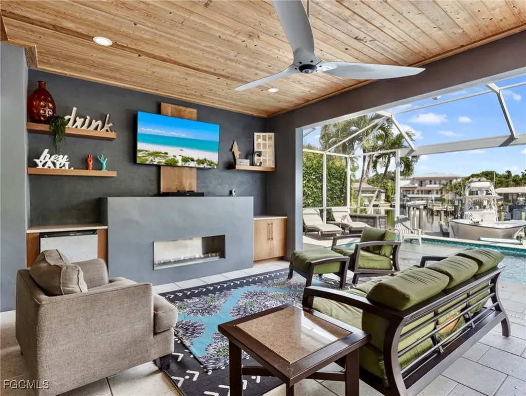 491 Keenan Court Fort Myers FL 33919