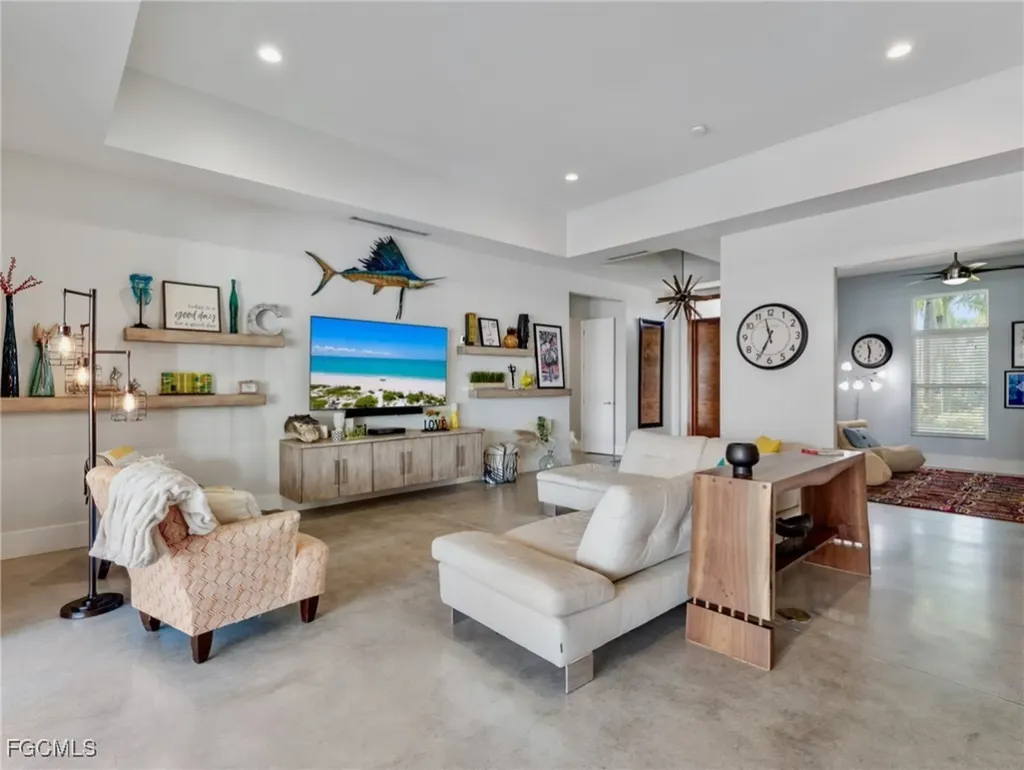 491 Keenan Court Fort Myers FL 33919