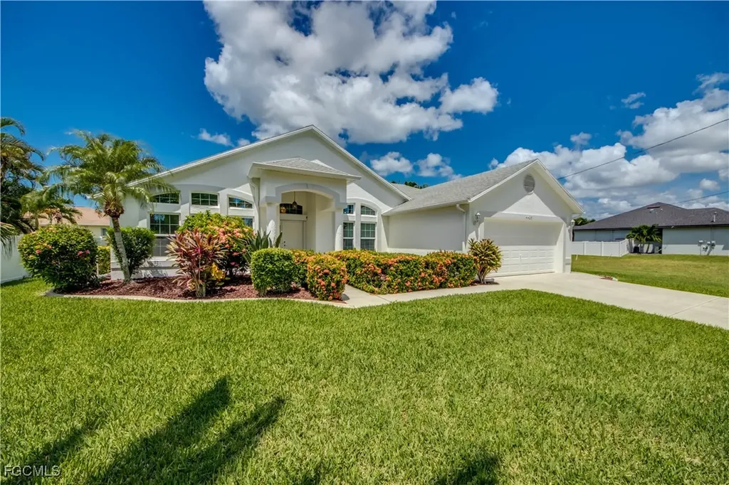 4406 SW 25th Avenue Cape Coral FL 33914