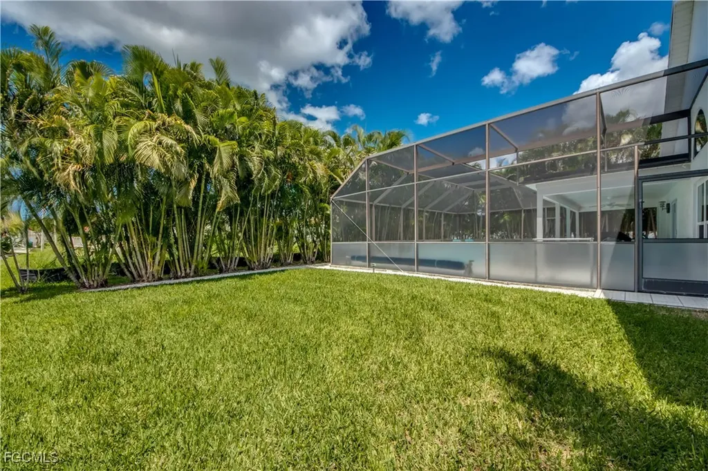 4406 SW 25th Avenue Cape Coral FL 33914
