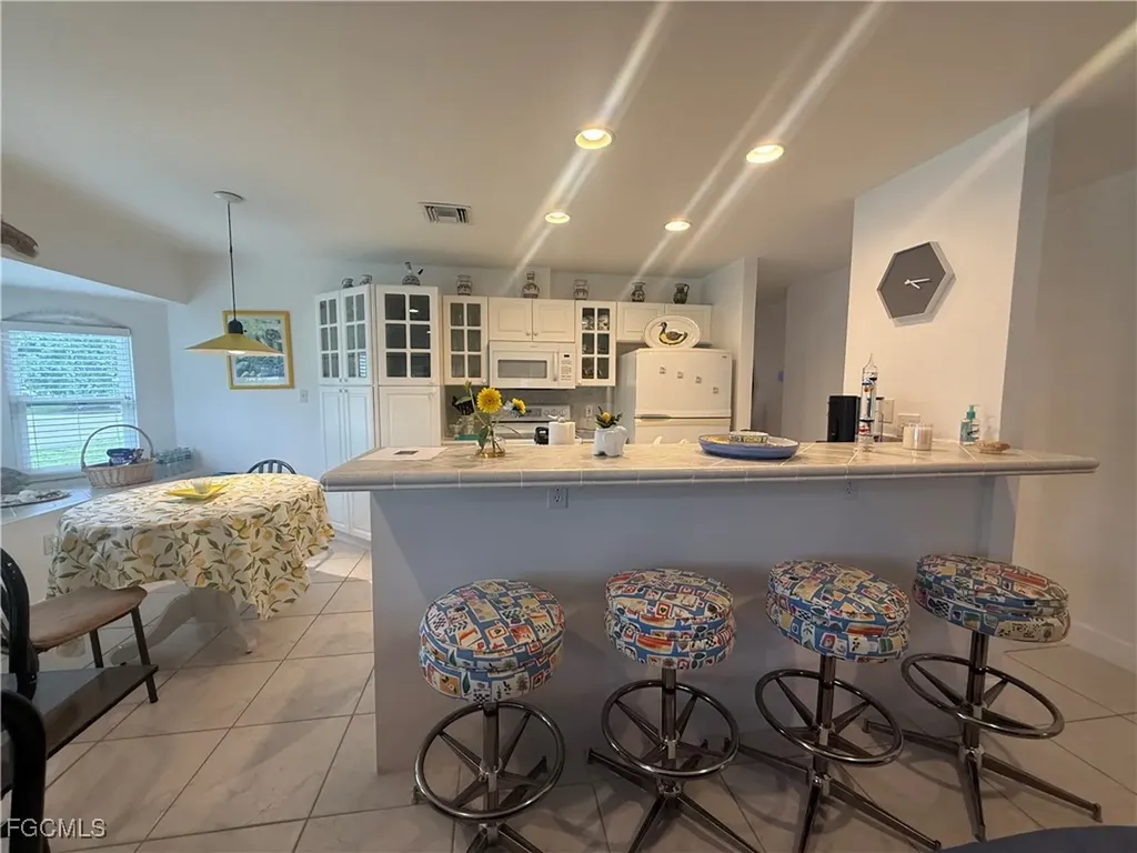 799 94th Avenue N Naples FL 34108