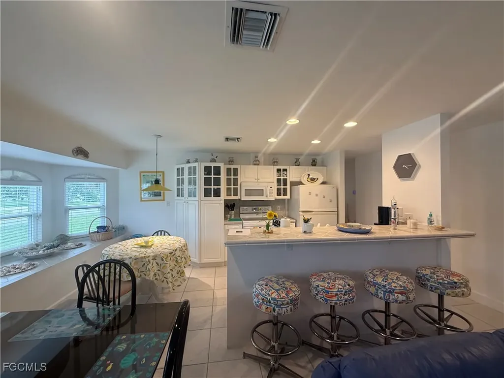 799 94th Avenue N Naples FL 34108