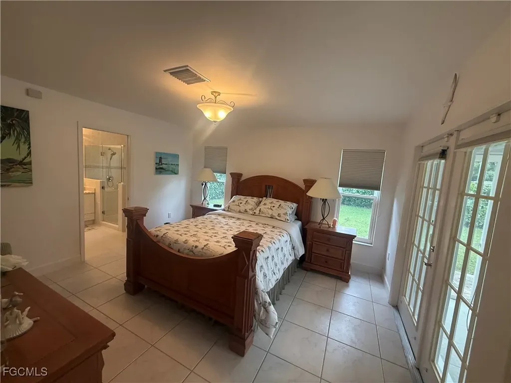 799 94th Avenue N Naples FL 34108