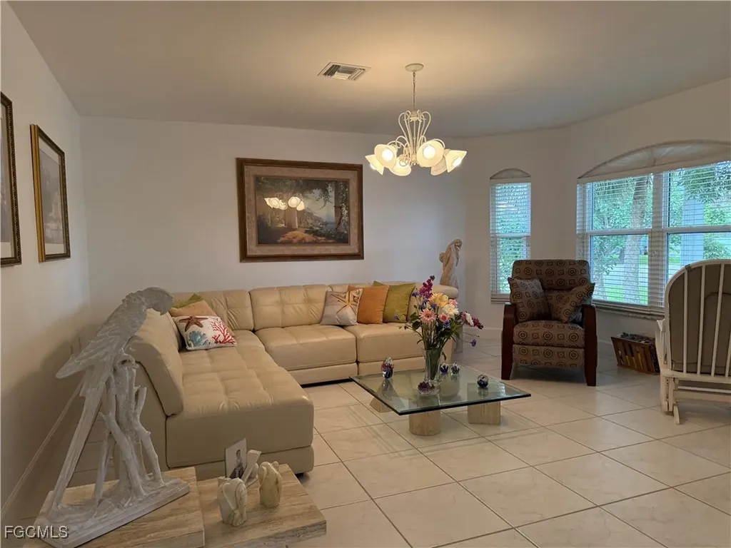 799 94th Avenue N Naples FL 34108