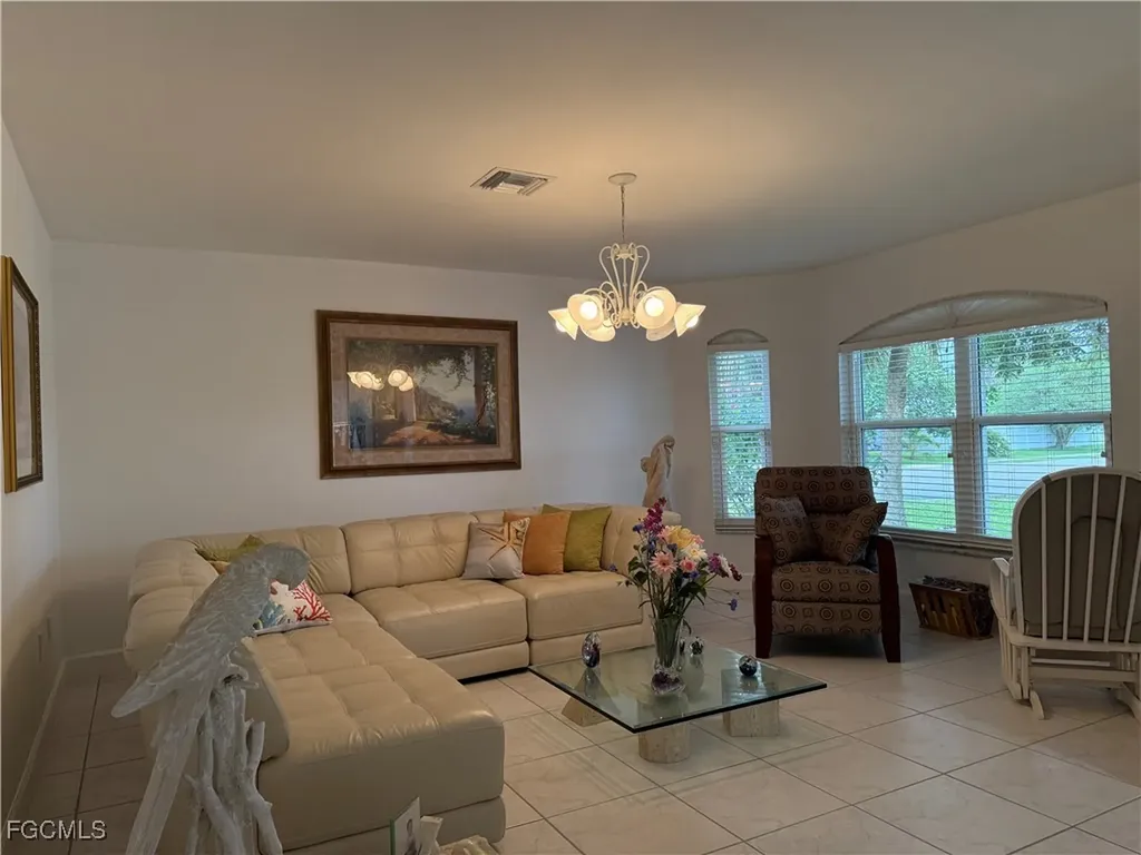 799 94th Avenue N Naples FL 34108