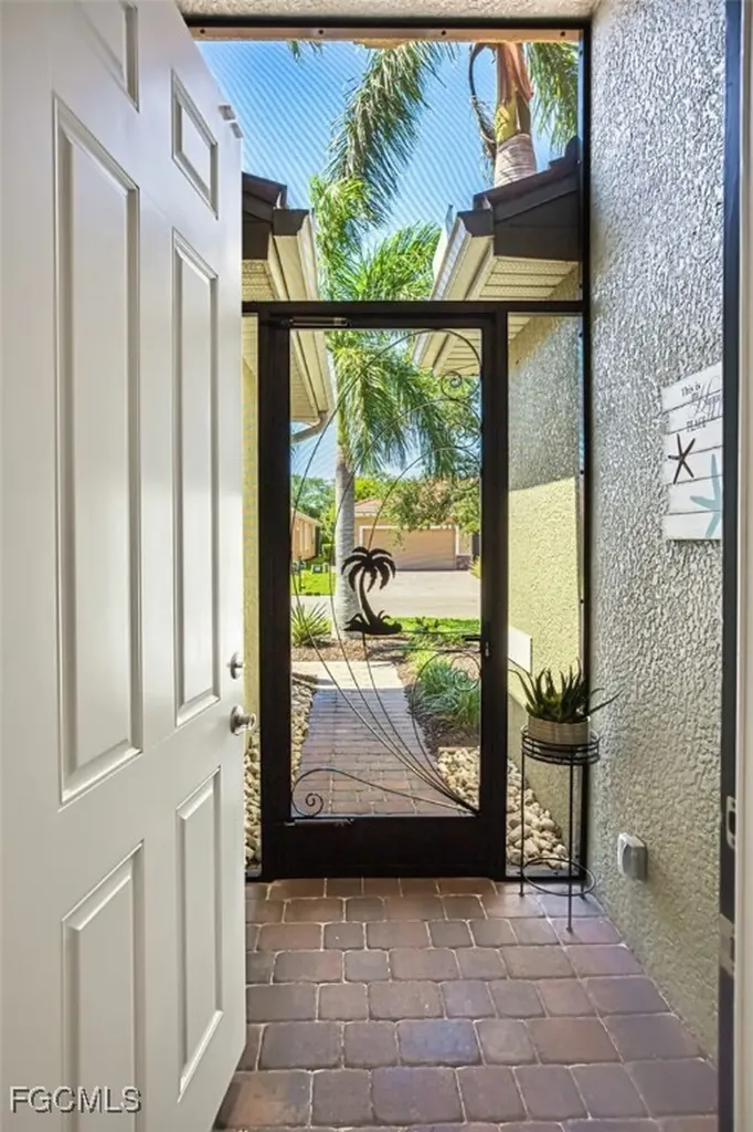12740 Seaside Key Court North Fort Myers FL 33903