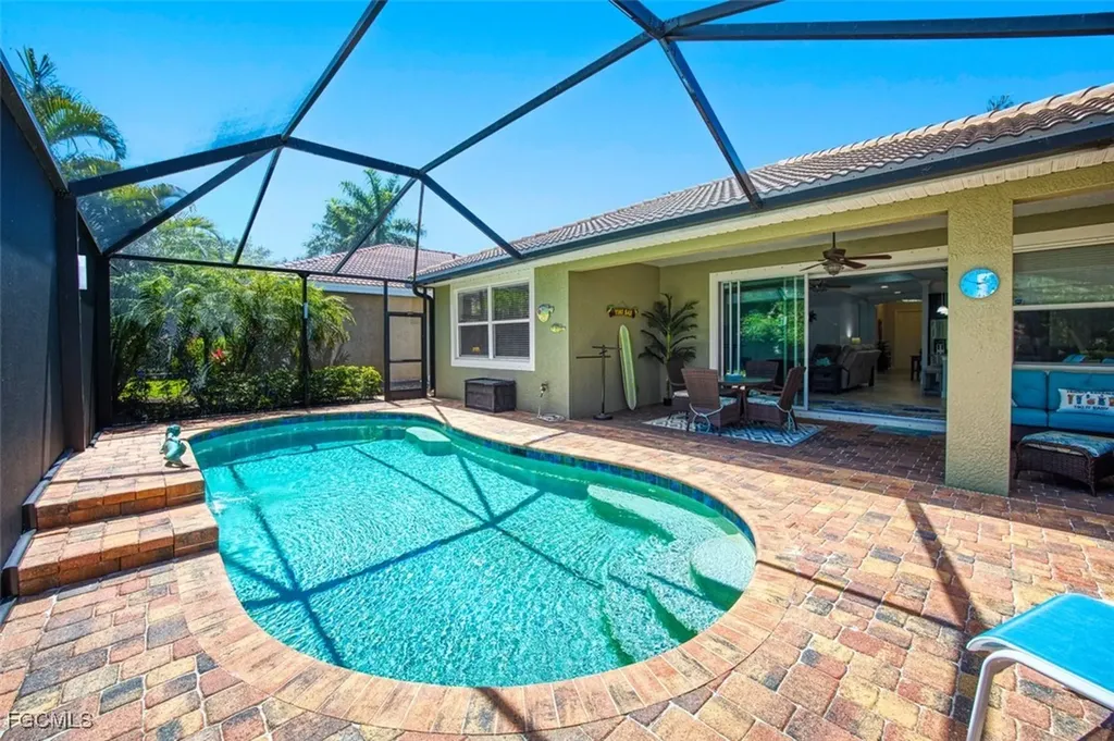 12740 Seaside Key Court North Fort Myers FL 33903