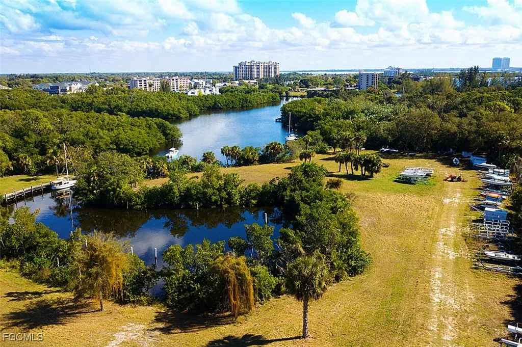12740 Seaside Key Court North Fort Myers FL 33903