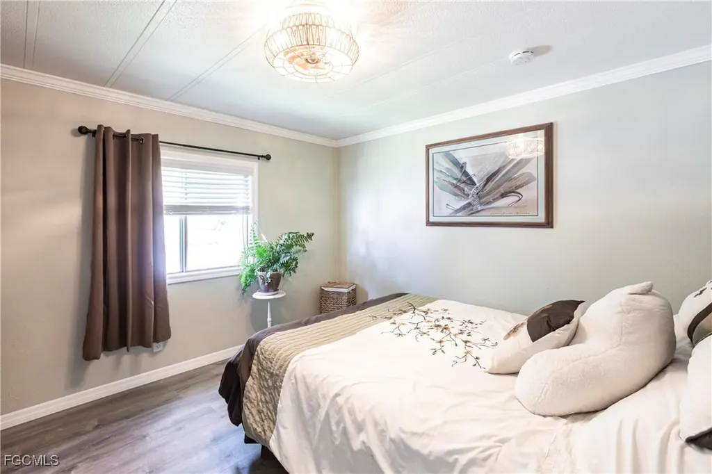 5701 Captain John Smith Loop North Fort Myers FL 33917