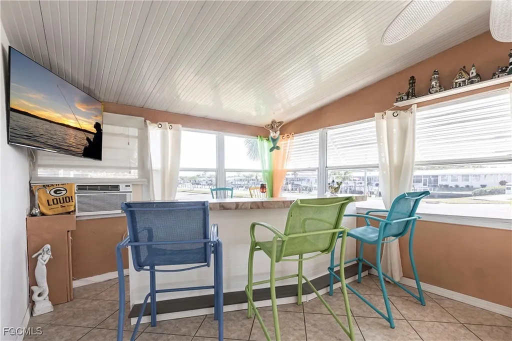 5701 Captain John Smith Loop North Fort Myers FL 33917