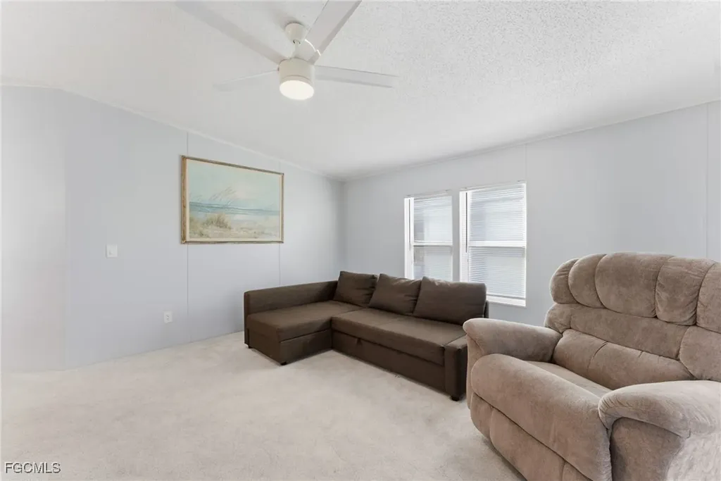 276 Lakeside Drive North Fort Myers FL 33903