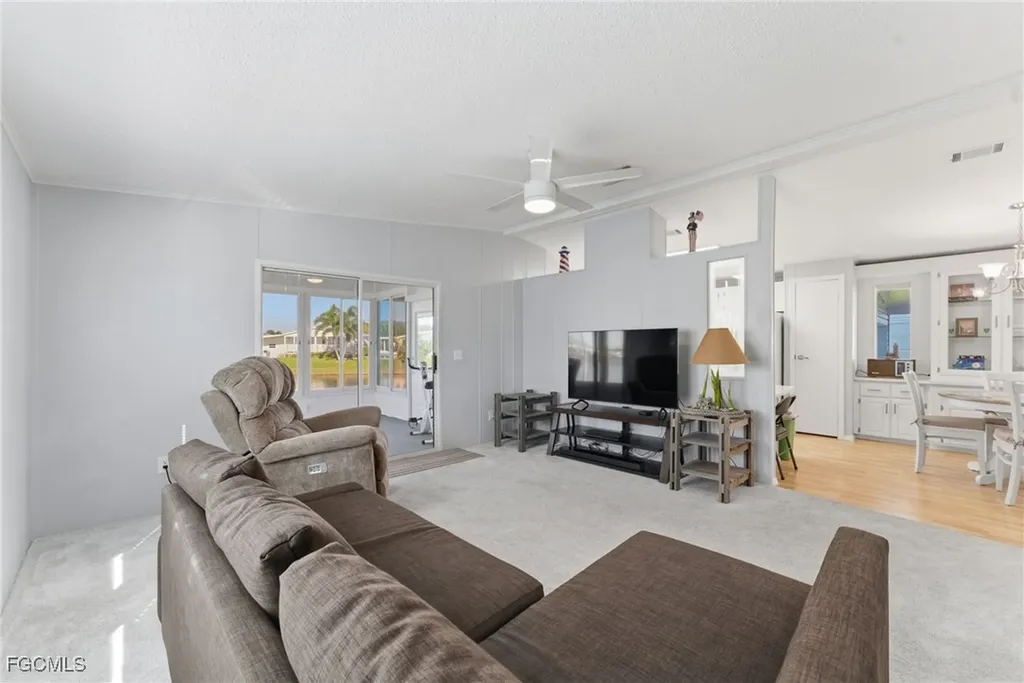 276 Lakeside Drive North Fort Myers FL 33903