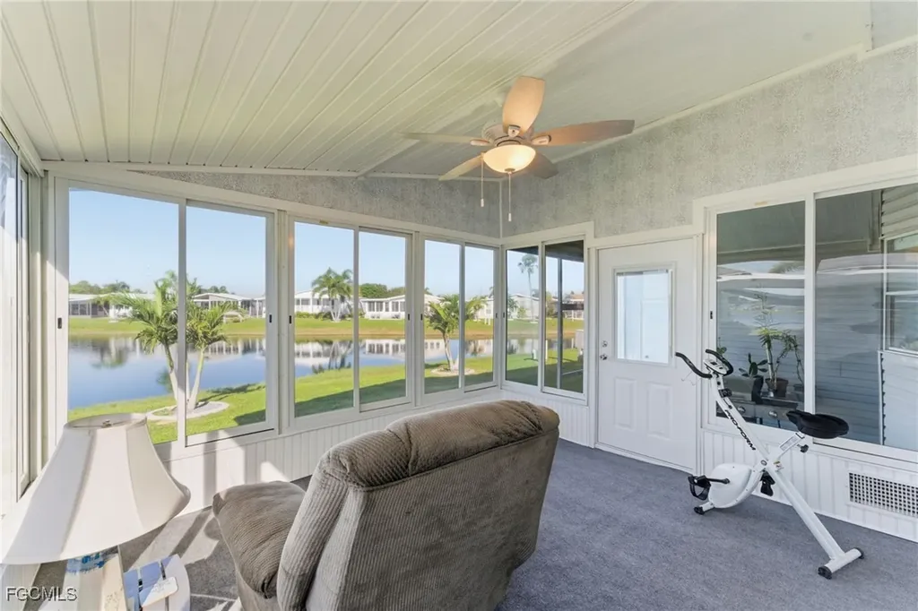 276 Lakeside Drive North Fort Myers FL 33903