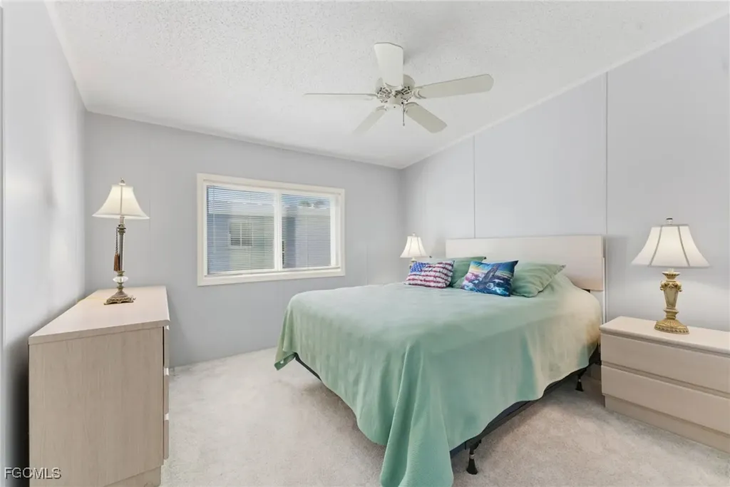 276 Lakeside Drive North Fort Myers FL 33903