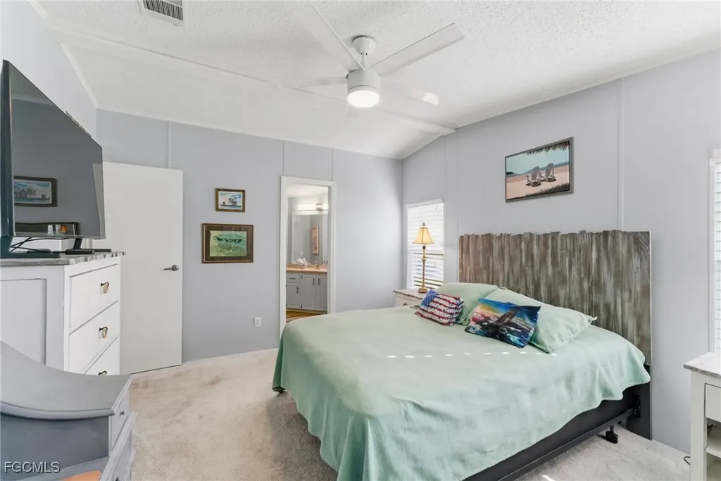 276 Lakeside Drive North Fort Myers FL 33903