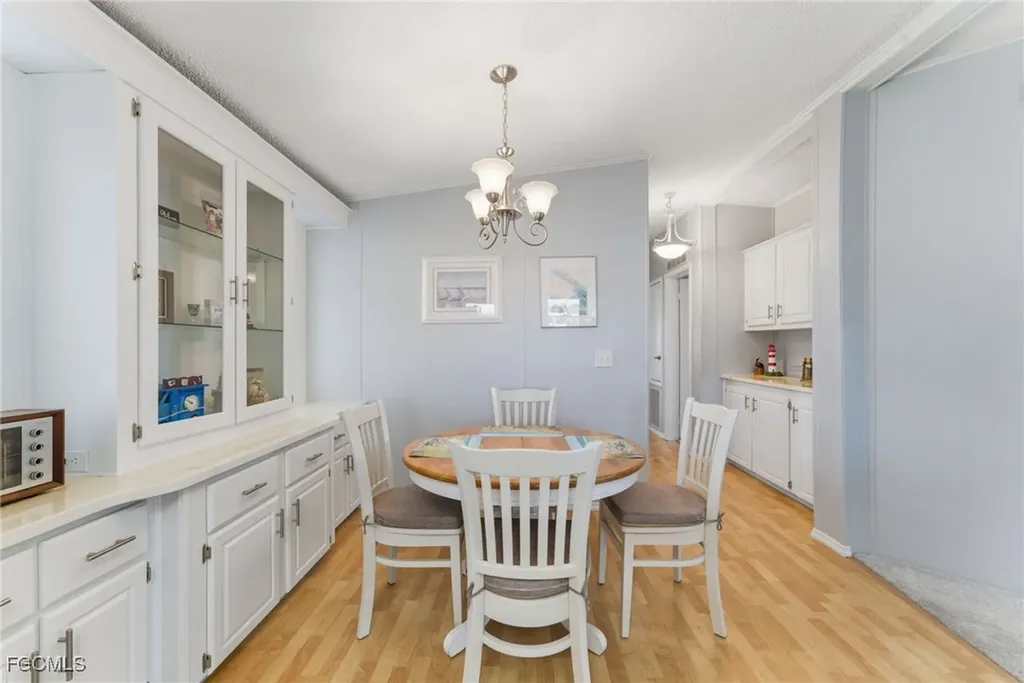 276 Lakeside Drive North Fort Myers FL 33903