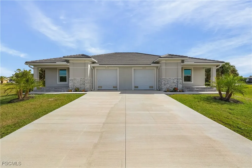 16810/16812 San Edmundo Road Punta Gorda FL 33955