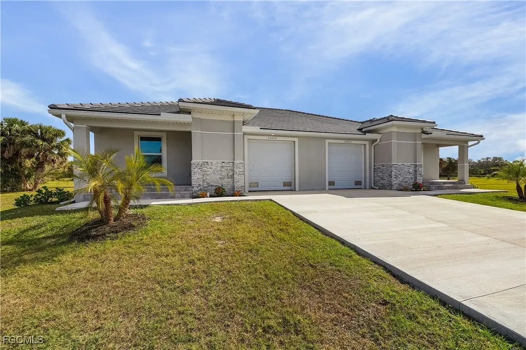 16810/16812 San Edmundo Road Punta Gorda FL 33955