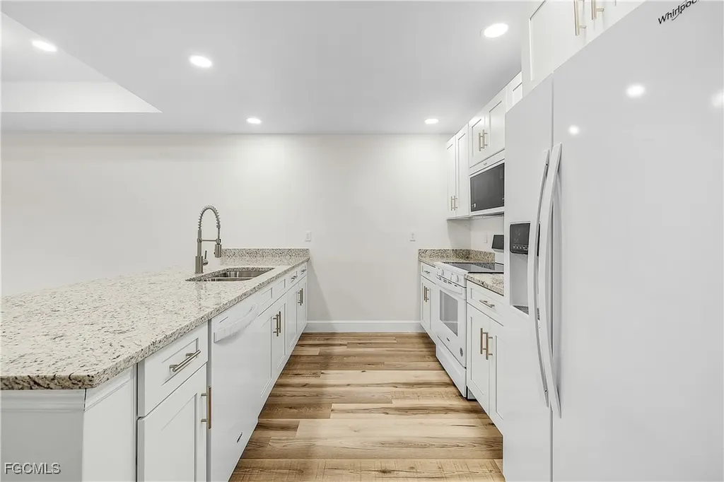 16810/16812 San Edmundo Road Punta Gorda FL 33955