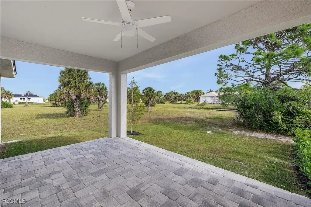 16810/16812 San Edmundo Road Punta Gorda FL 33955
