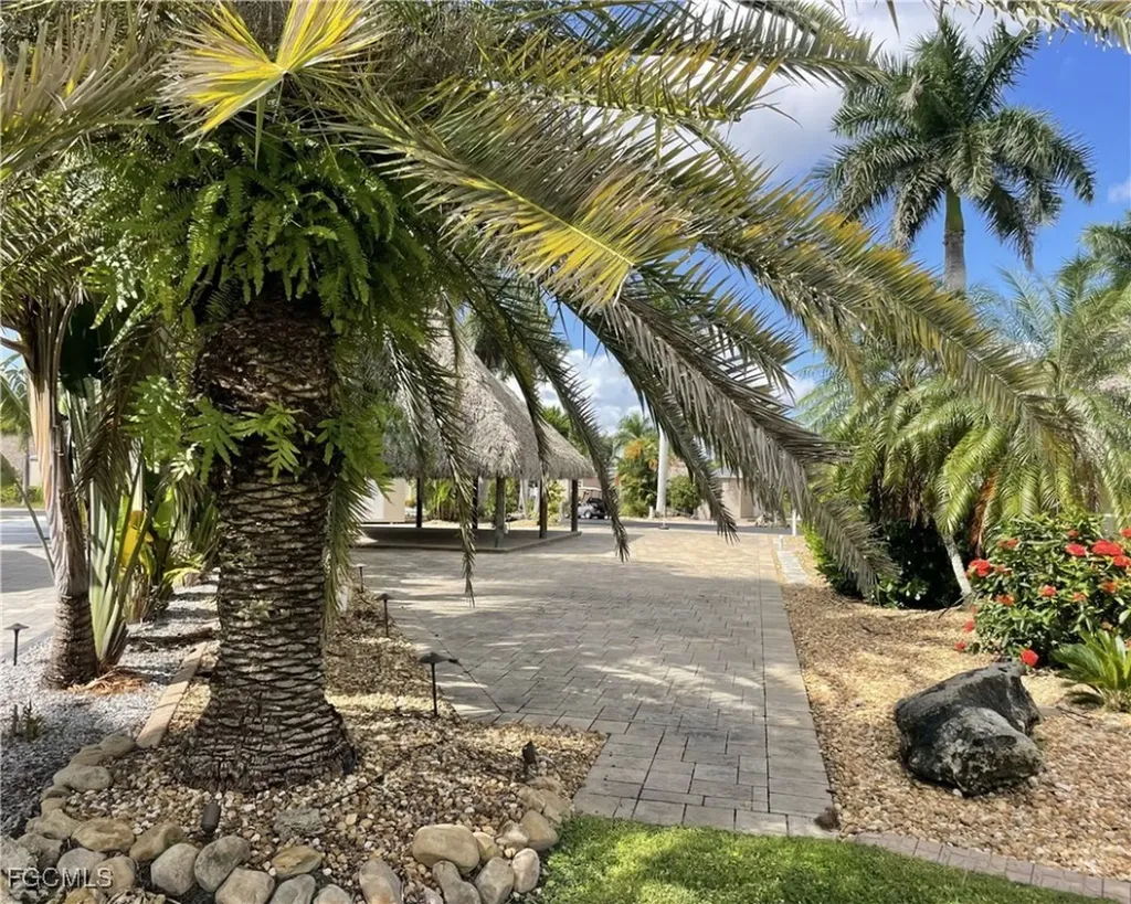 10316 Fire Flag Trail Fort Myers FL 33905