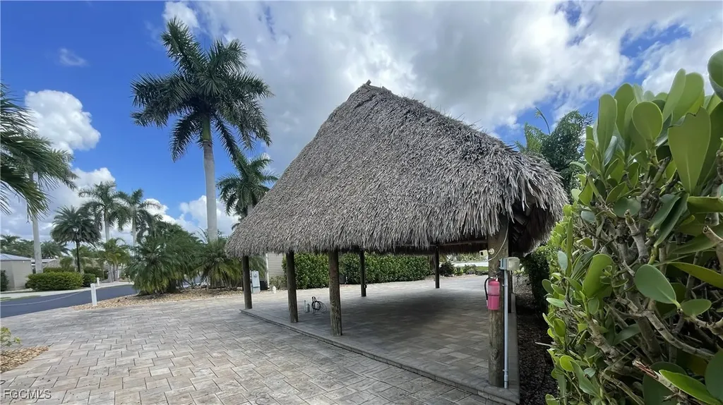 10316 Fire Flag Trail Fort Myers FL 33905