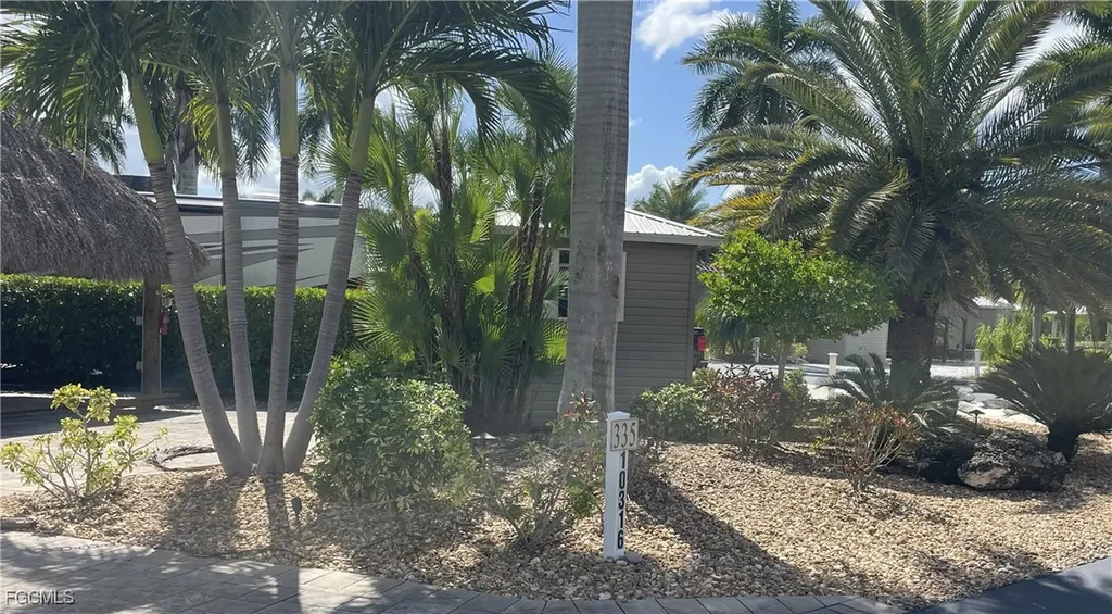 10316 Fire Flag Trail Fort Myers FL 33905