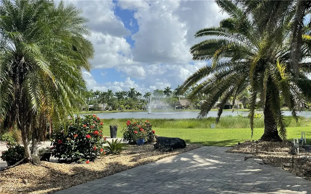 10316 Fire Flag Trail Fort Myers FL 33905