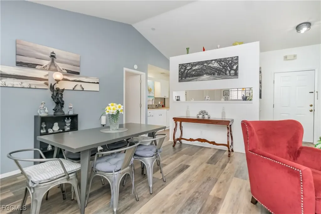 2133 SW 5th Avenue Cape Coral FL 33991