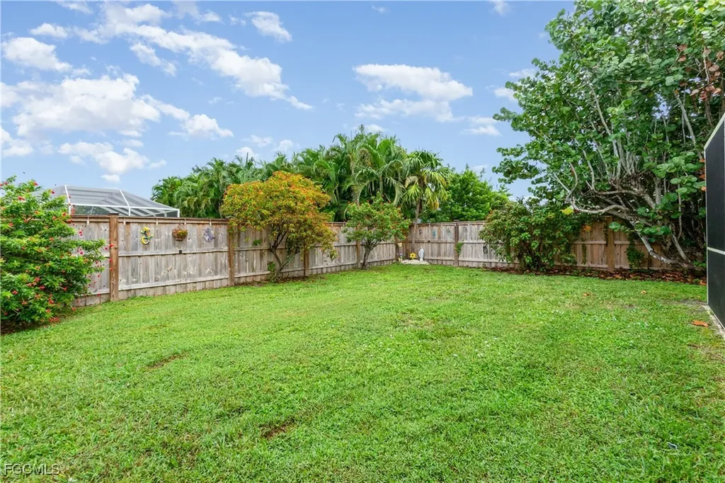 2133 SW 5th Avenue Cape Coral FL 33991