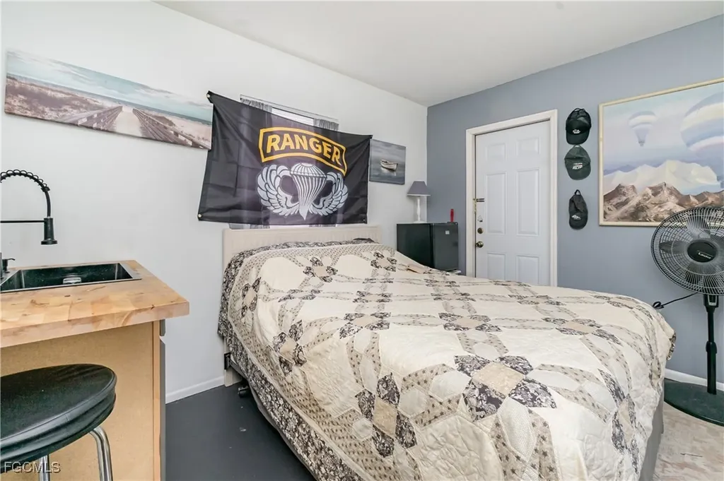 2133 SW 5th Avenue Cape Coral FL 33991