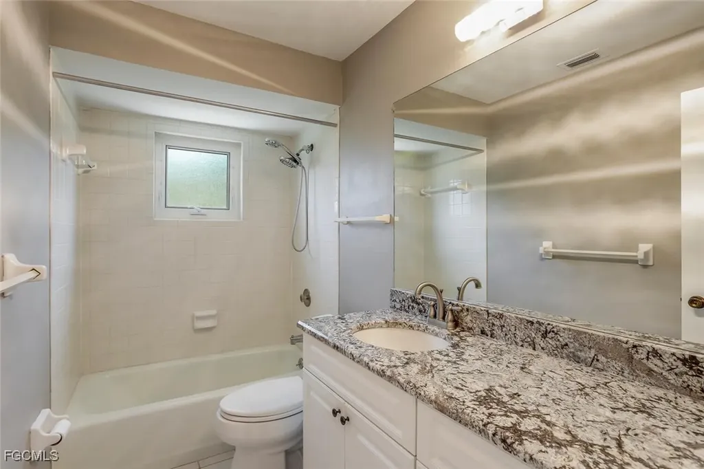 2164 Leisure Lane Fort Myers FL 33907