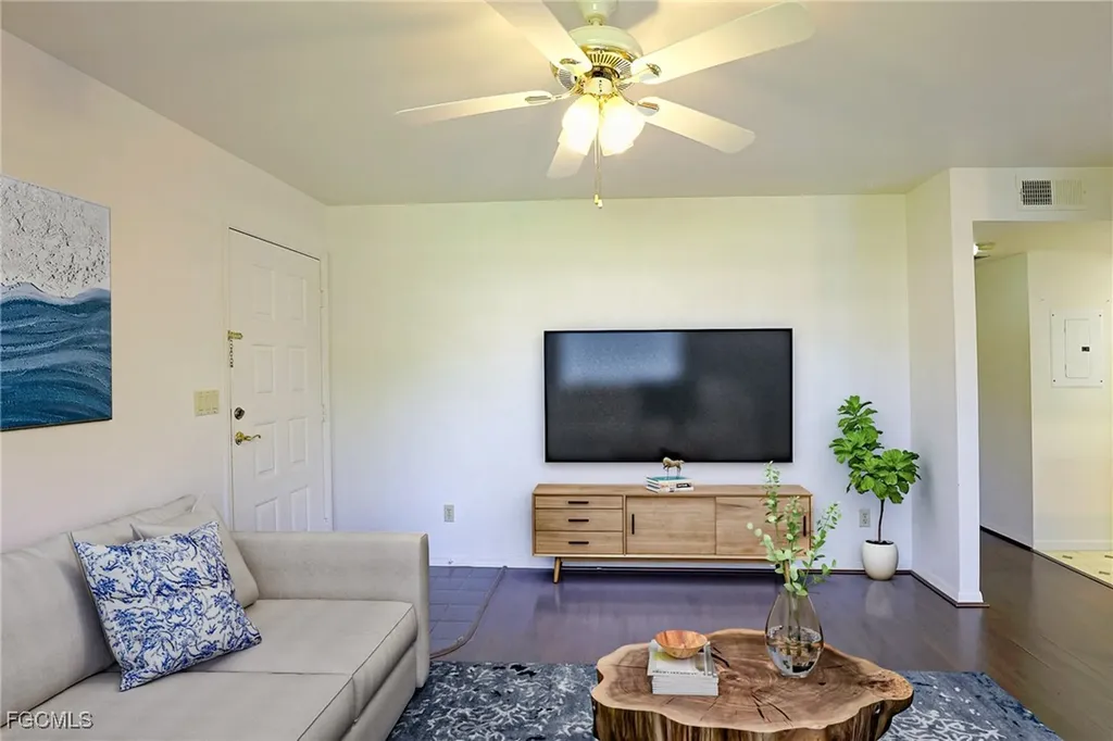 13220 Whitehaven Lane Fort Myers FL 33966