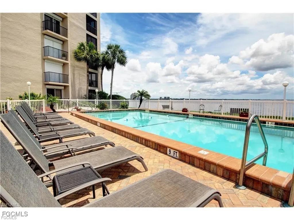 4510 N Key Drive North Fort Myers FL 33903