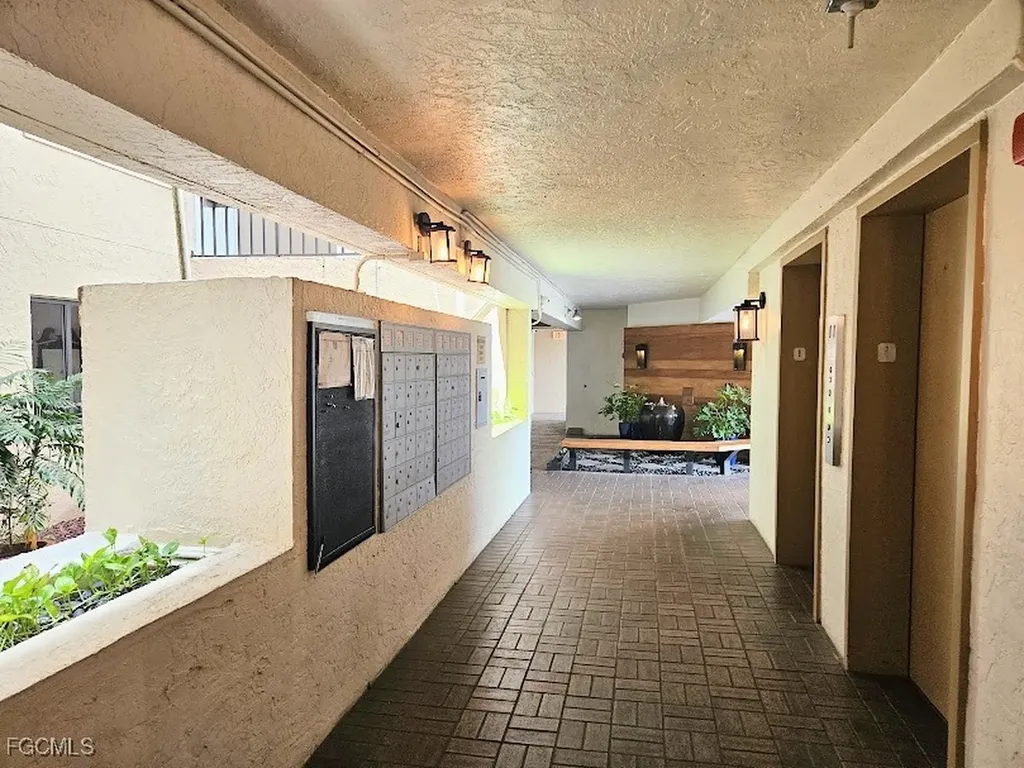 4510 N Key Drive North Fort Myers FL 33903