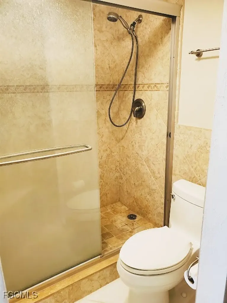 4510 N Key Drive North Fort Myers FL 33903