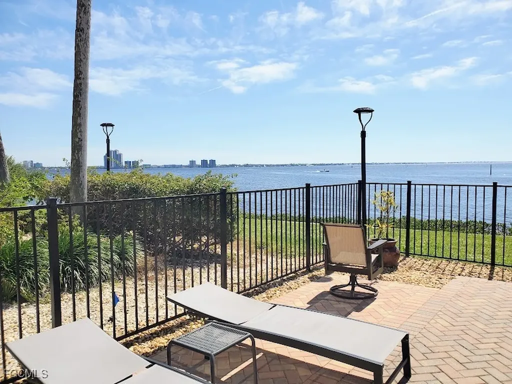 4510 N Key Drive North Fort Myers FL 33903