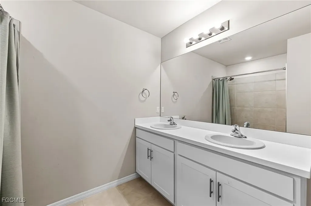 2259 SW 4th Street Cape Coral FL 33991