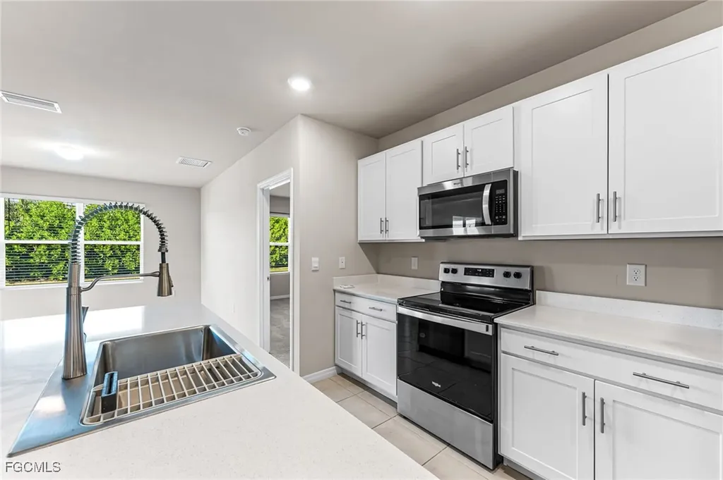 2259 SW 4th Street Cape Coral FL 33991