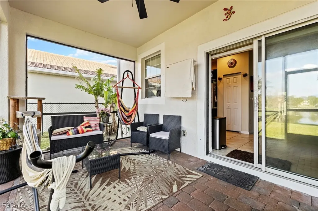 8657 Sumner Avenue Fort Myers FL 33908