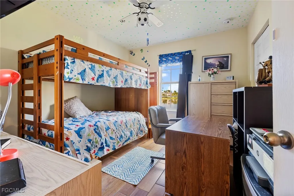 8657 Sumner Avenue Fort Myers FL 33908