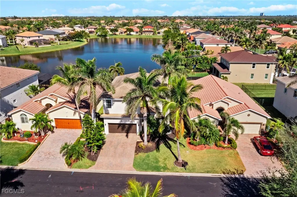 8657 Sumner Avenue Fort Myers FL 33908