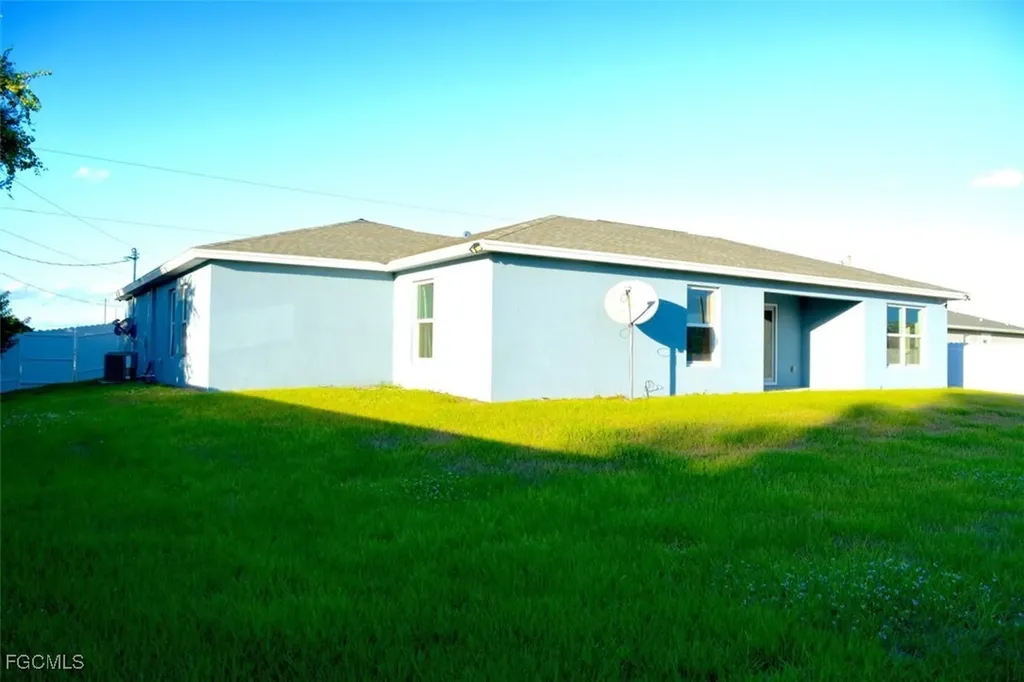 9006 Bamboo Circle Labelle FL 33935