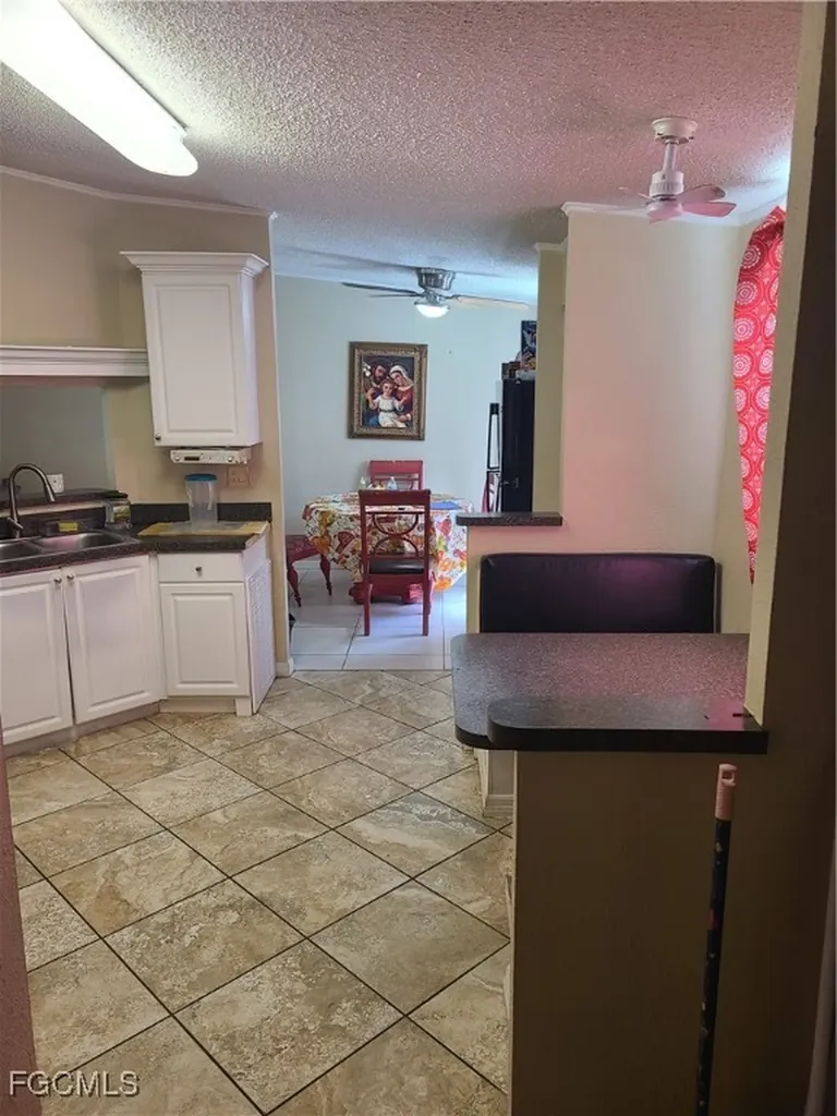 2463 Laurel Lane North Fort Myers FL 33917