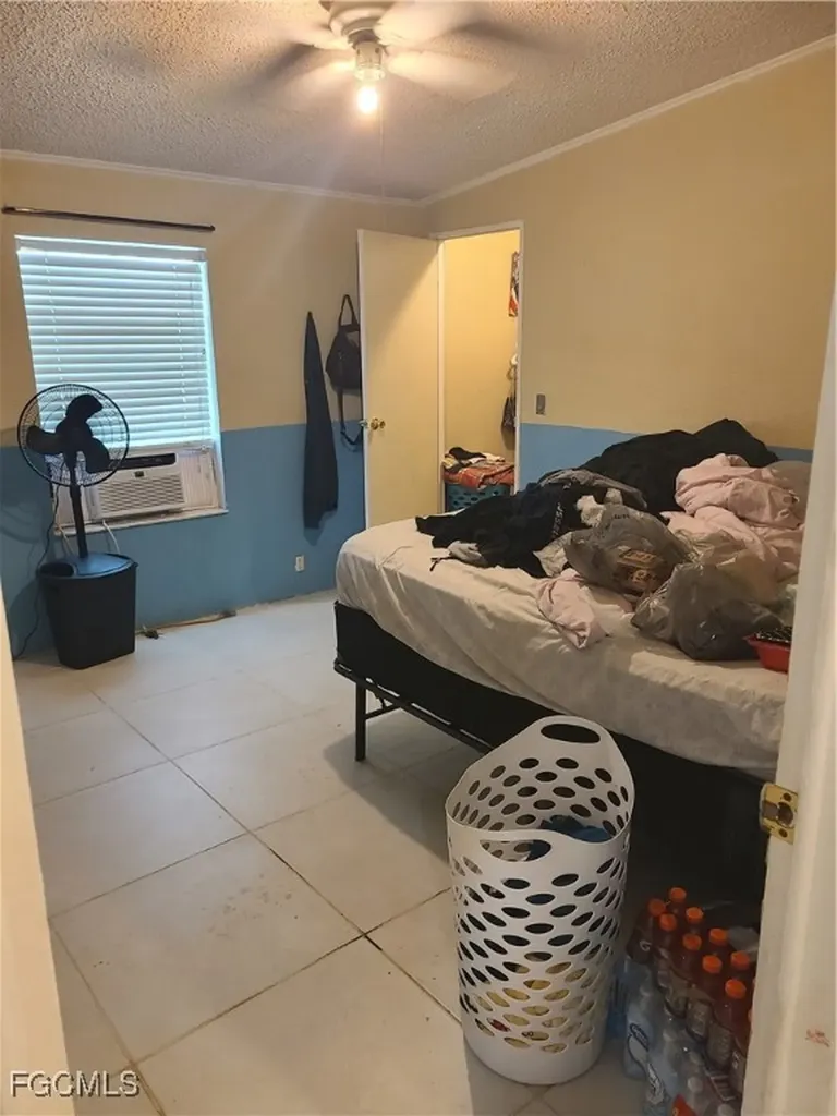 2463 Laurel Lane North Fort Myers FL 33917