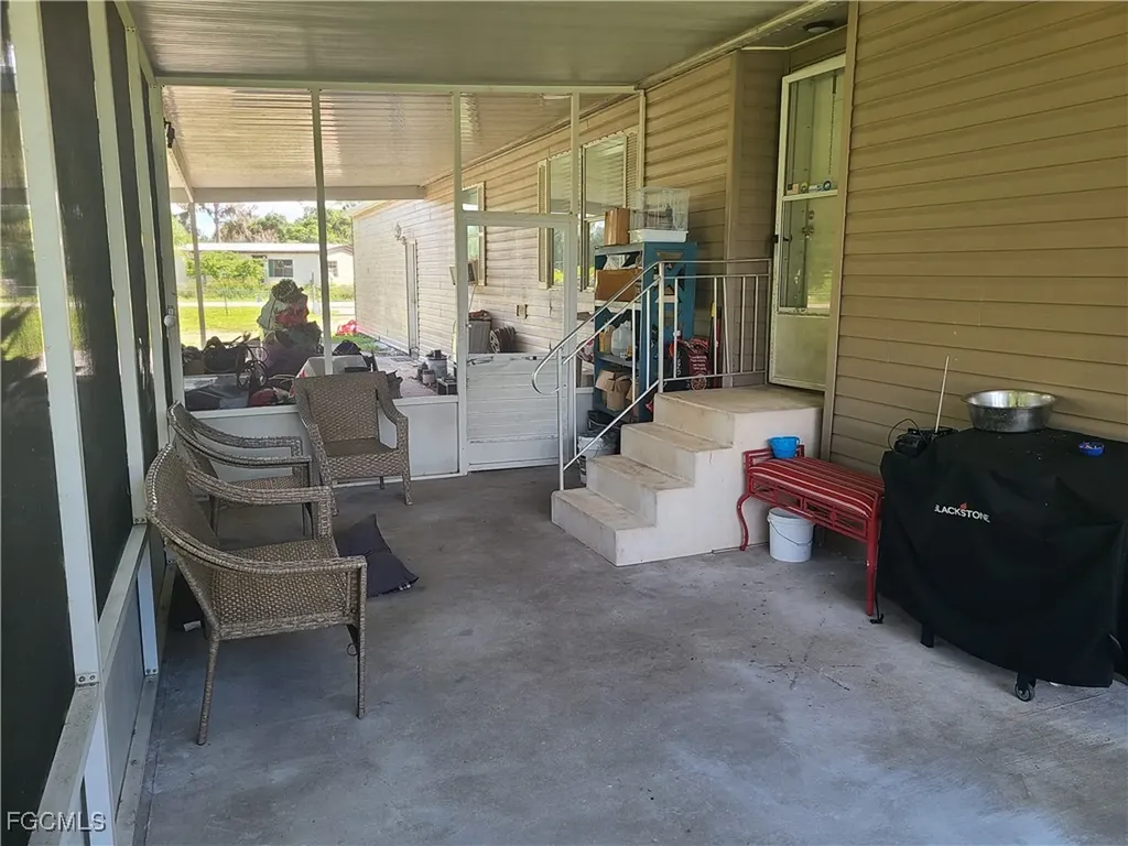 2463 Laurel Lane North Fort Myers FL 33917