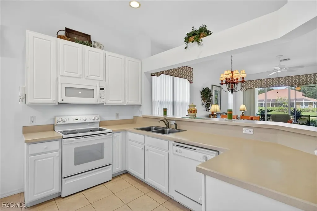 12854 Devonshire Lakes Circle Fort Myers FL 33913